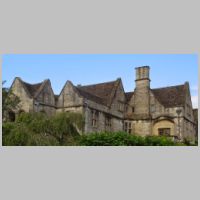 Rodmarton (Gloucestershire), Rodmarton Manor (Ernest Barnsley 1909-29), photo by Jacques Lasserre.jpg